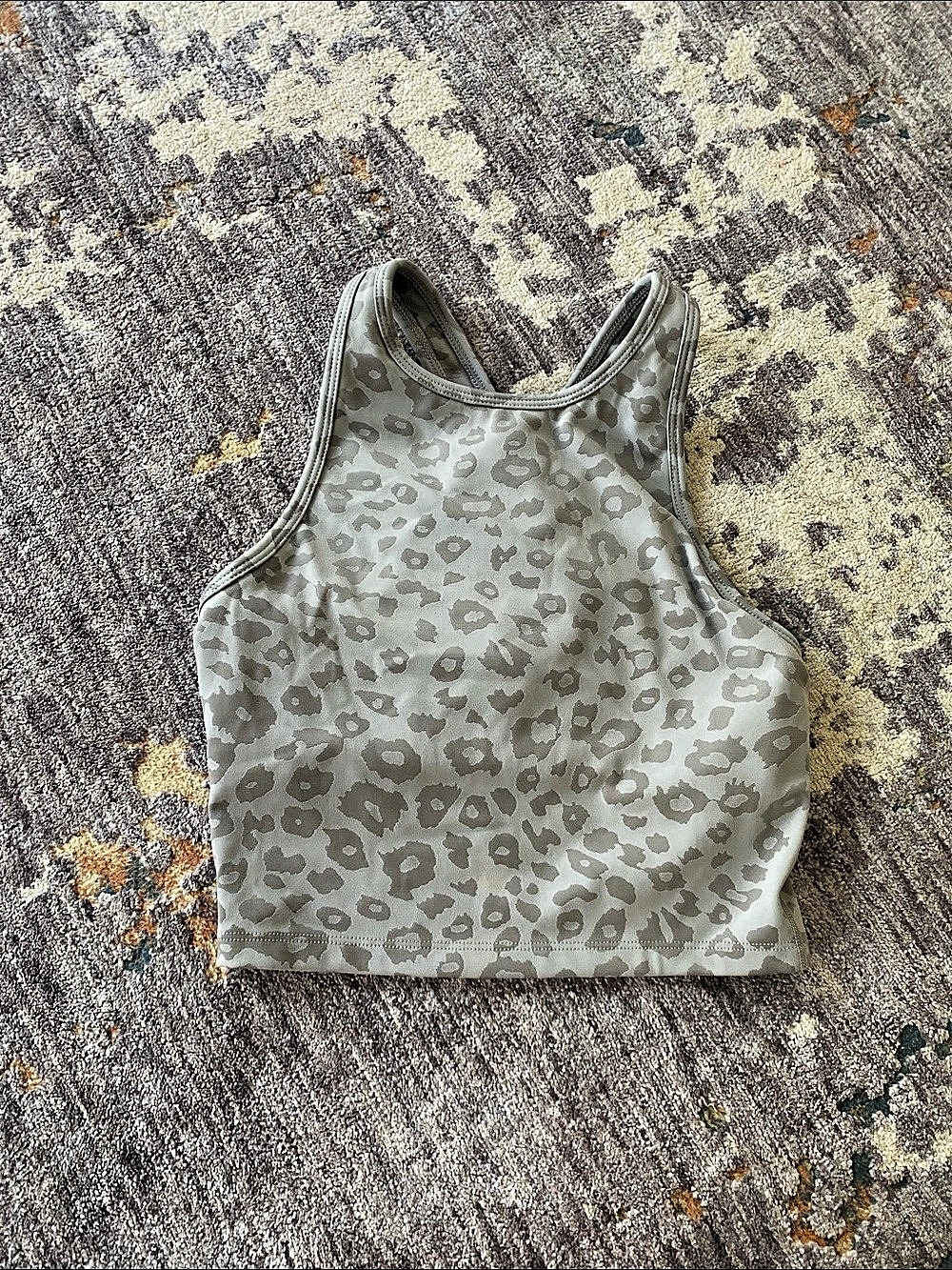 Beyond Yoga Leopard Studio Cropped Tank Animal Print Gray Small